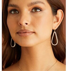 Kendra Scott Payton Open Frame Earrings In White Crystal New